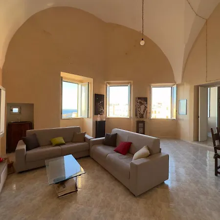 Purita Luxury Front * Gallipoli